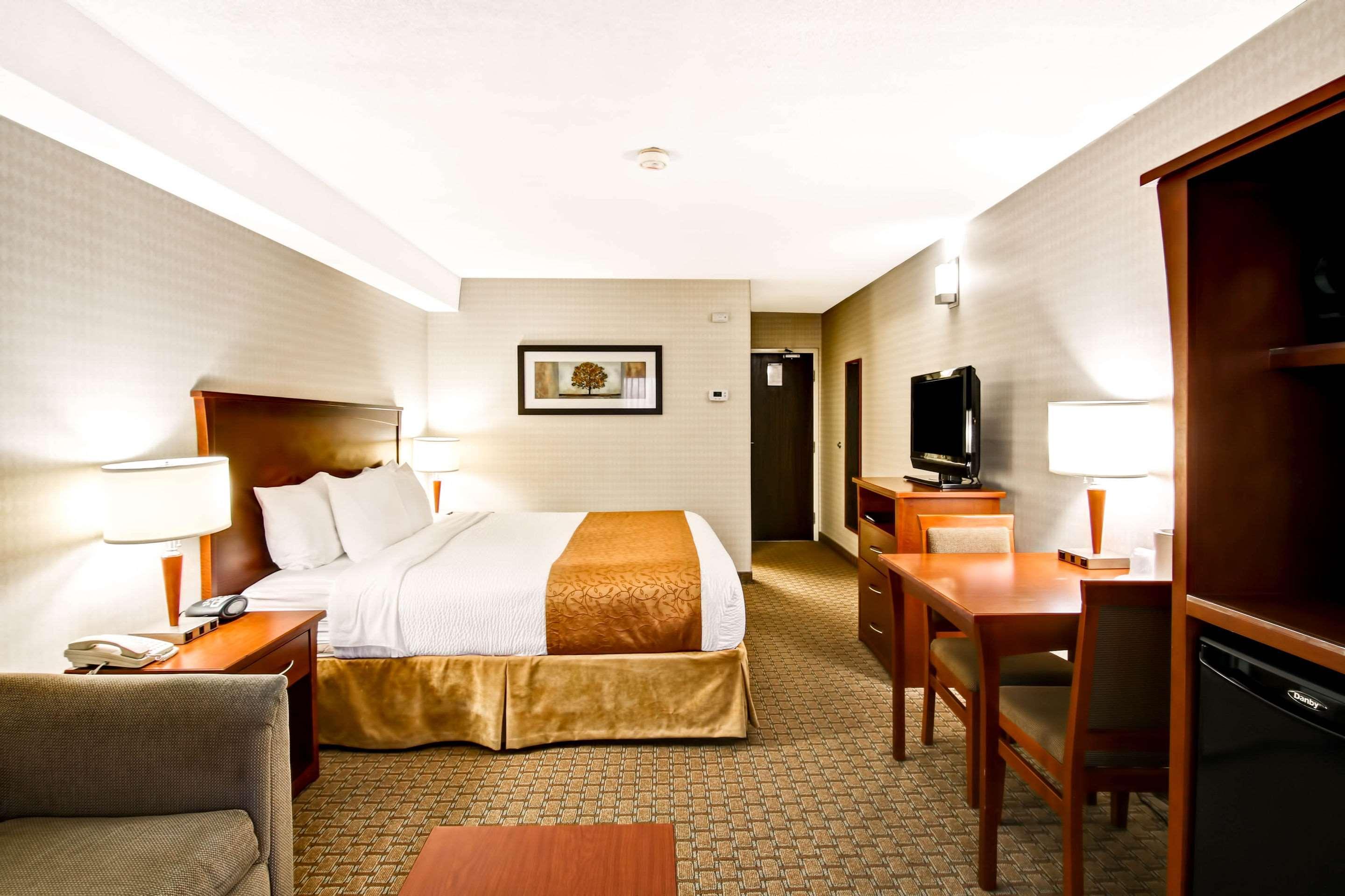 קיטצ'נר Quality Inn מראה חיצוני תמונה