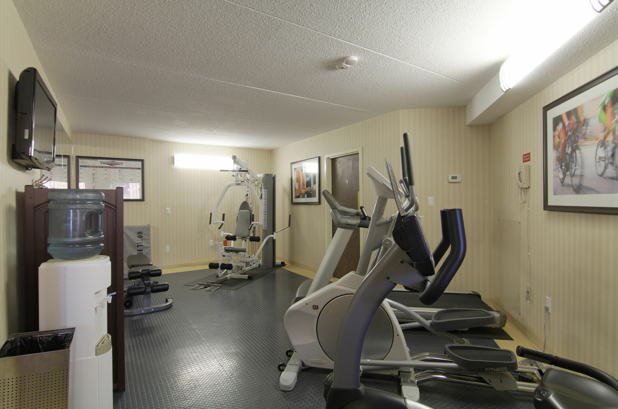 קיטצ'נר Quality Inn מראה חיצוני תמונה